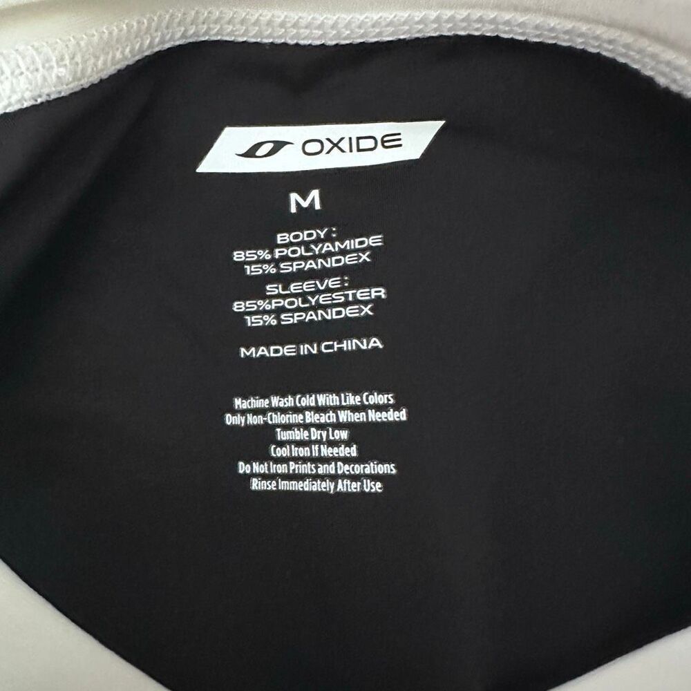 Oxide Long Sleeve Rash Guard Size Medium - Picture 3 of 9